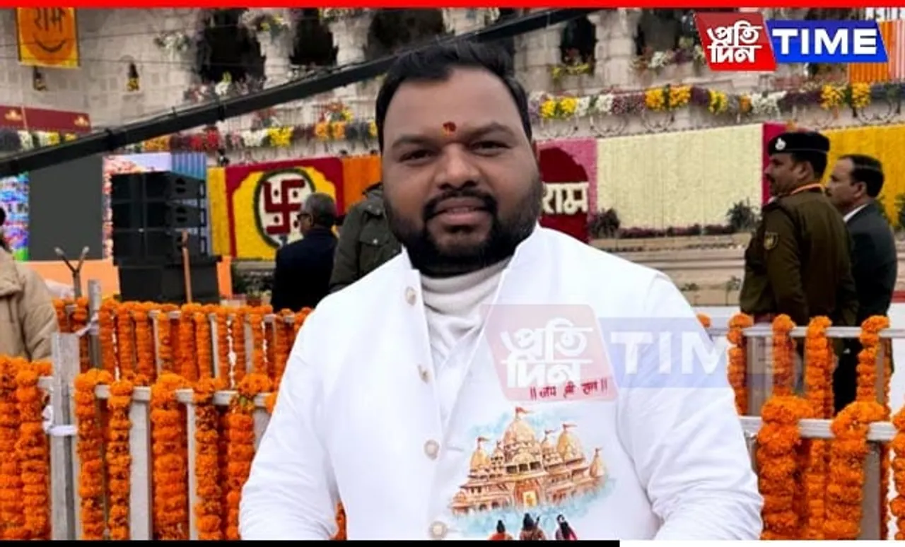 "Jo Ram Ko Laye Hai," Singer Kanhiya Mittal Hints Congress Move